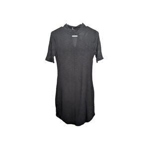 Women's Black Dress Size Medium Spandex Half Sleeve Knee Length Chest Opening